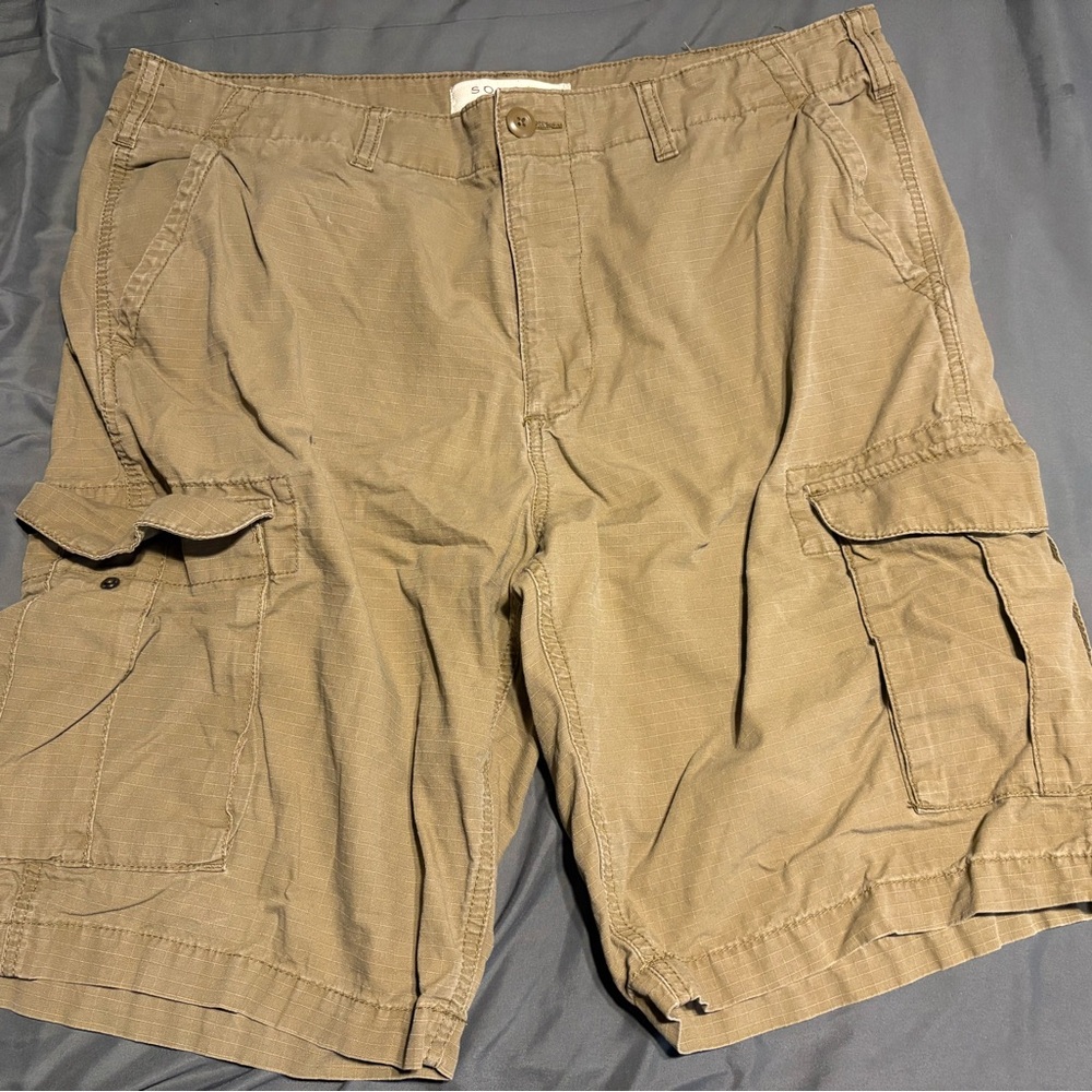 Sonoma size 38 cargo shorts